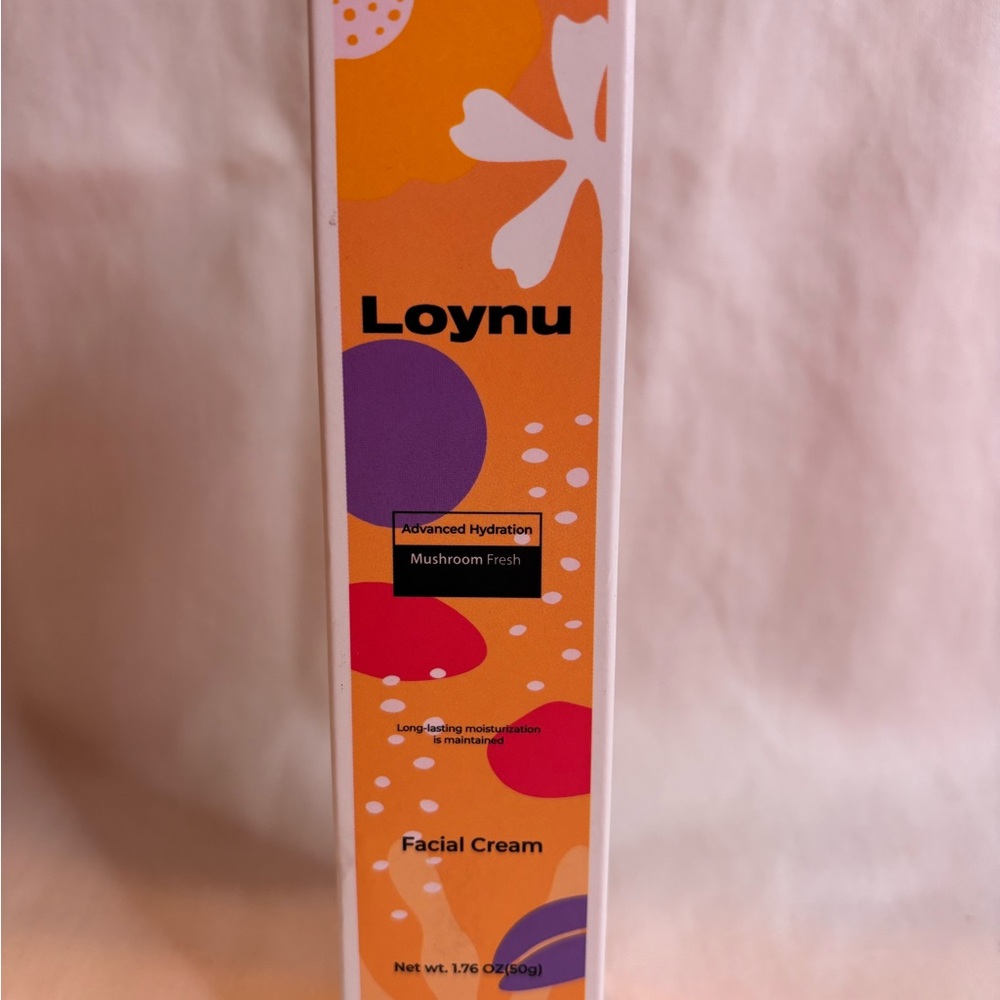 Loynu Mushroom Fresh Facial Cream